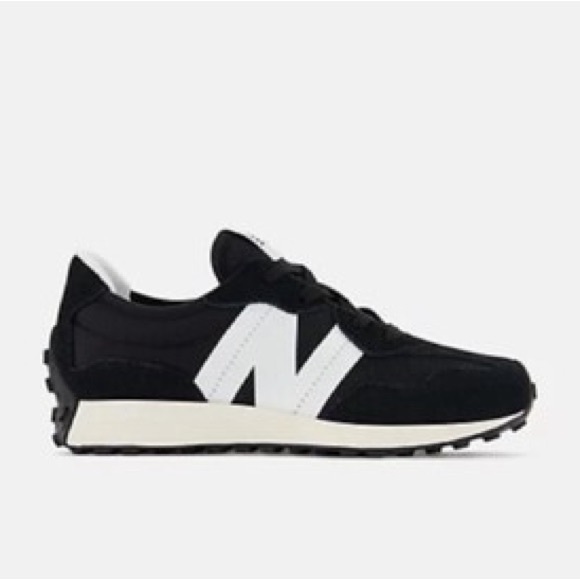 New Balance Black and White Athletic Shoes - Picture 2 of 6